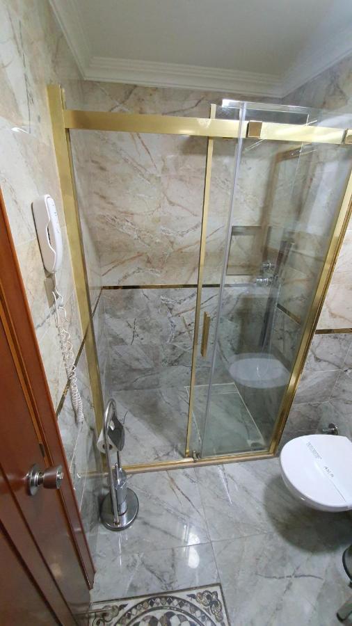 Asur Hotel Istanboel Buitenkant foto